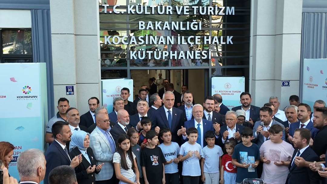 Kocasinan İlçe Halk Kütüphanesi Açıldı