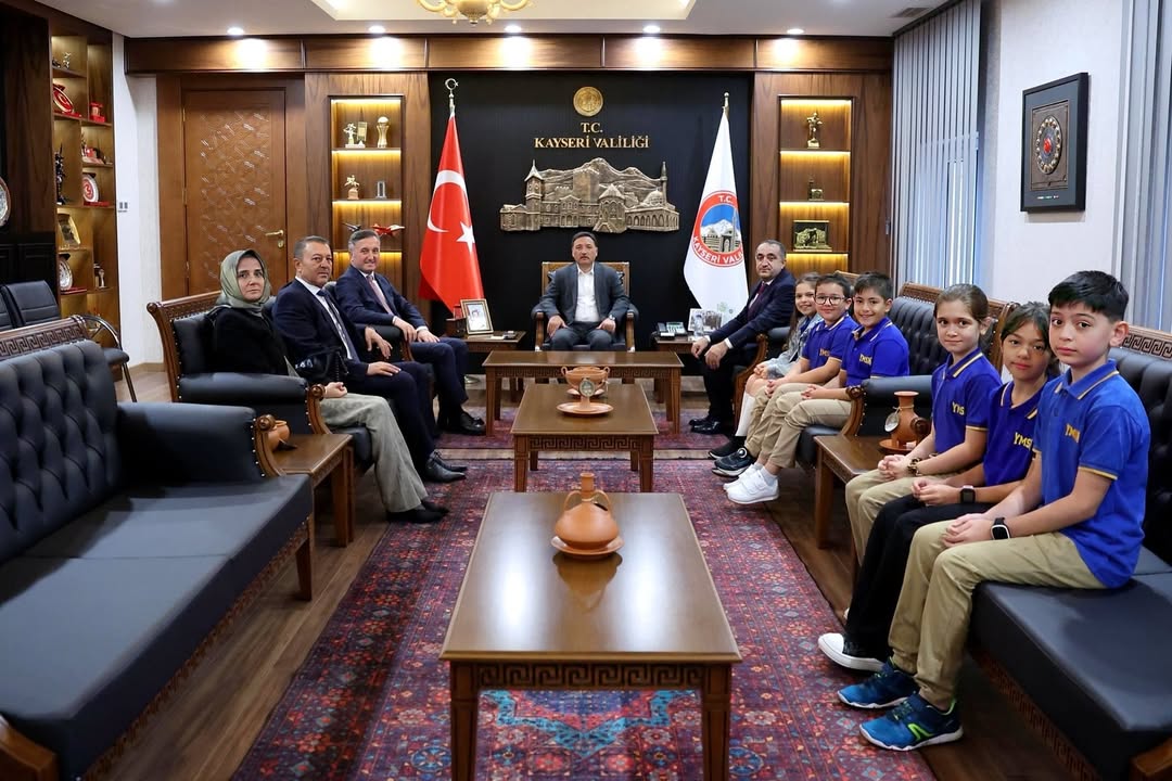 Kayseri Valisi Çiçek, Yeni Eğitim Öğretim Yılı İçin Milli Eğitim Müdürlüğü ile İstişare Etti