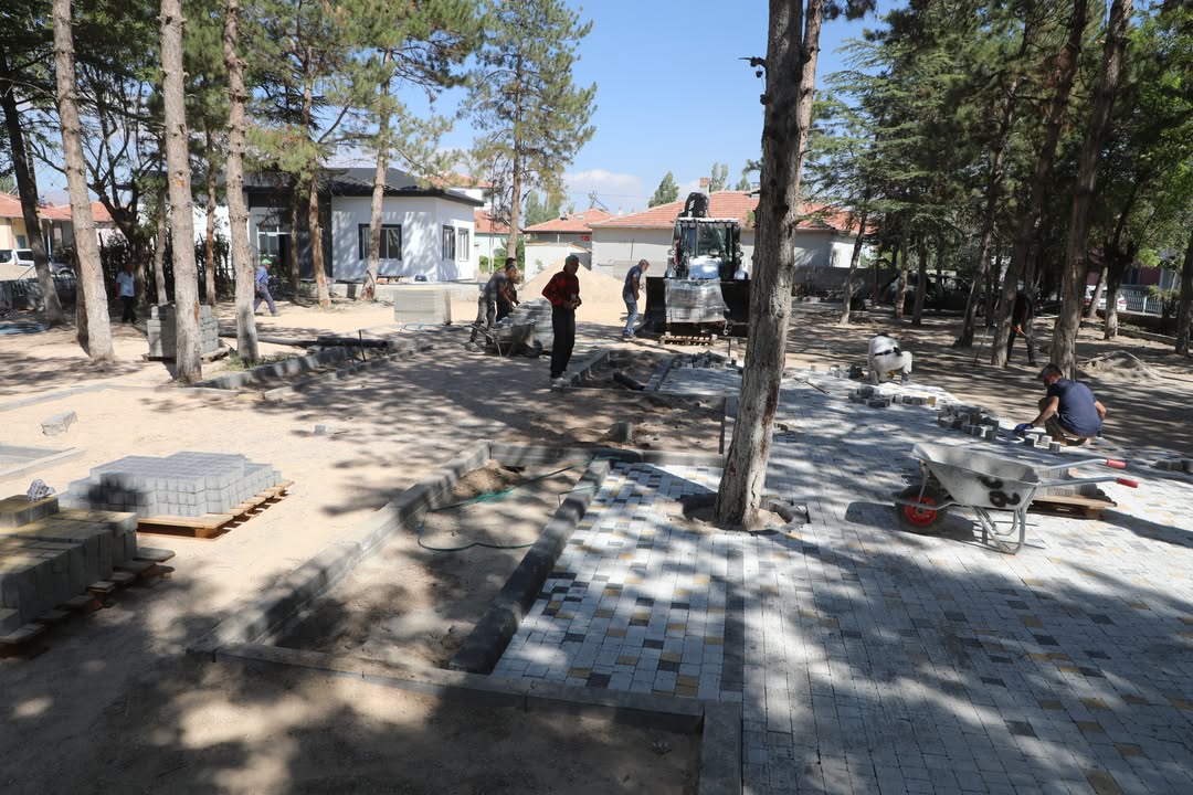 Develi Belediyesi Hasan Hodul Parkı Yenileniyor
