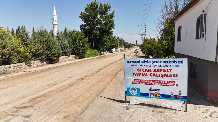 Kayseri Büyükşehir Belediyesi Yeşilhisar'da Milyonluk Asfalt Çalışmasına Başladı