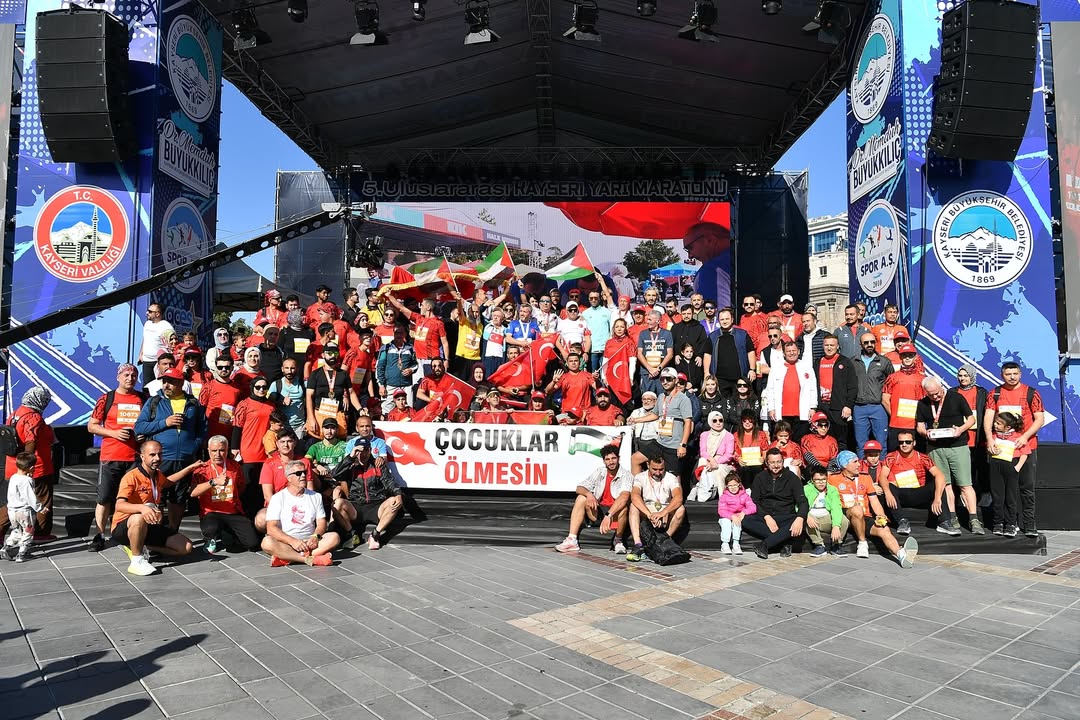 Kayseri Yarı Maratonu Gazze'ye Destek Veriyor: 