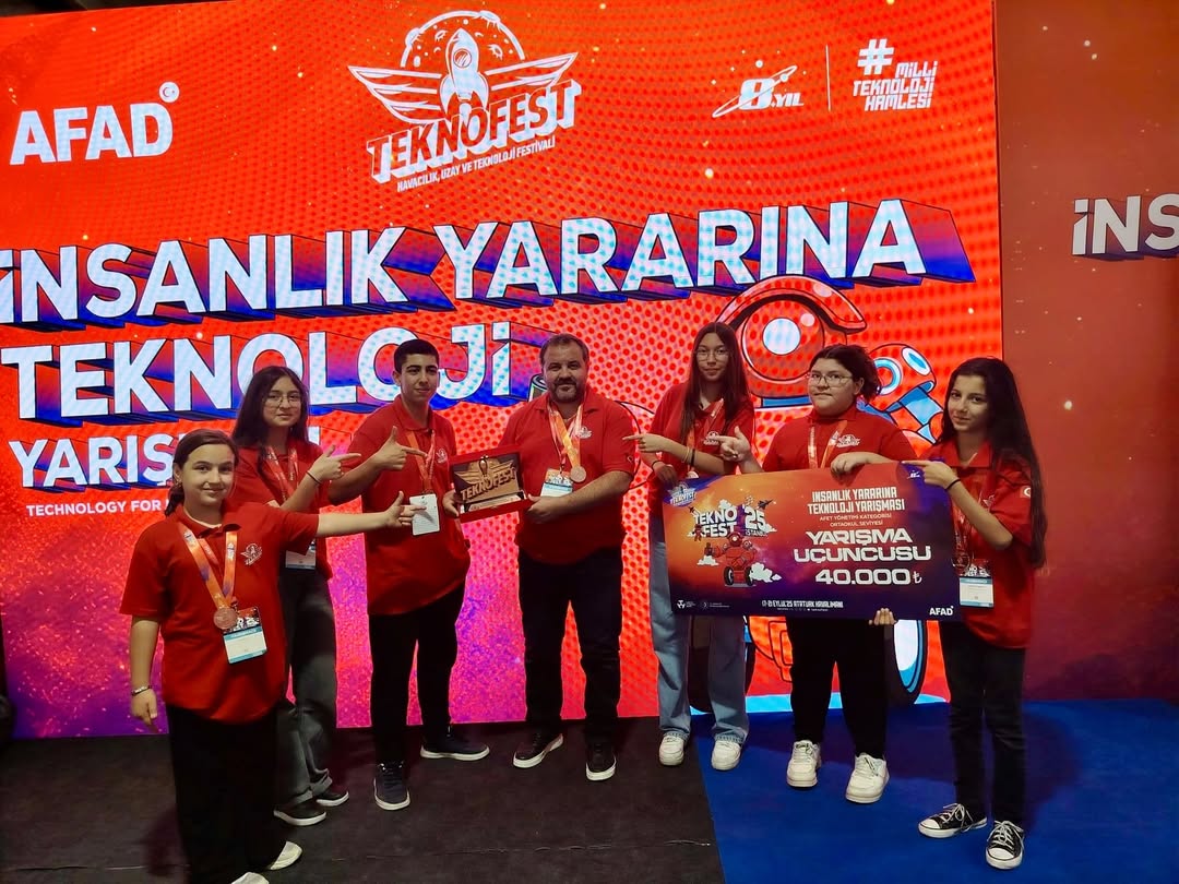 Kayseri'de Robotalas Takımı, Teknoloji Afet Kategorisinde Türkiye Üçüncüsü Oldu