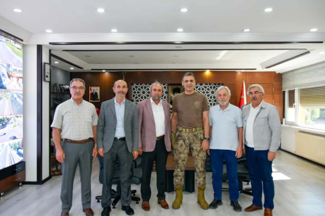 Kayseri'de Birleşmiş Kafkasya Derneği Emniyet Müdürünü Ziyaret Etti