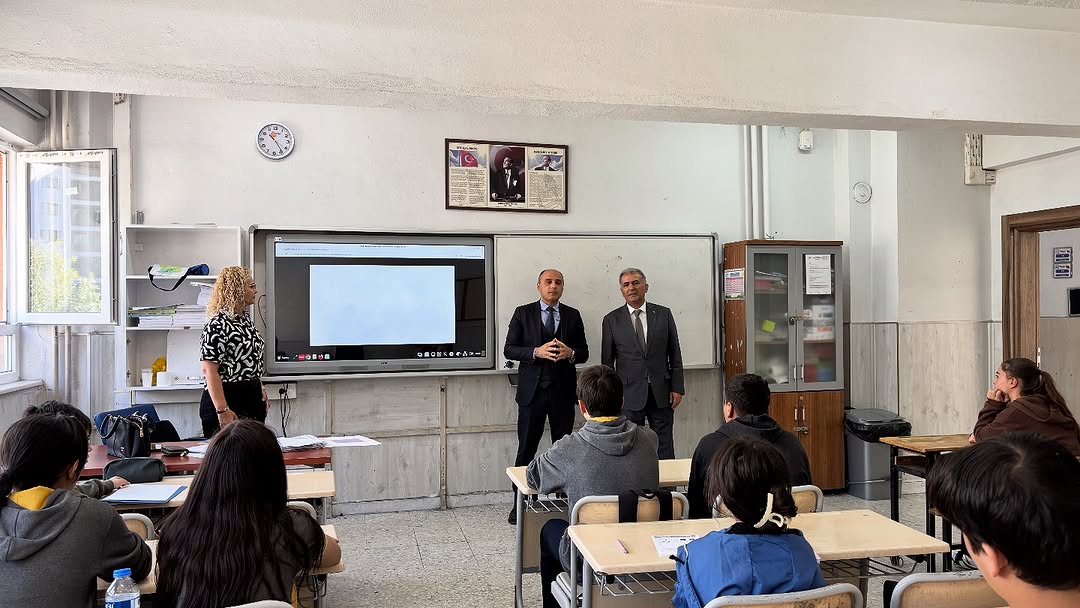 MEBİ, Kayseri Ortaokullarında Öğrencilerle Buluştu