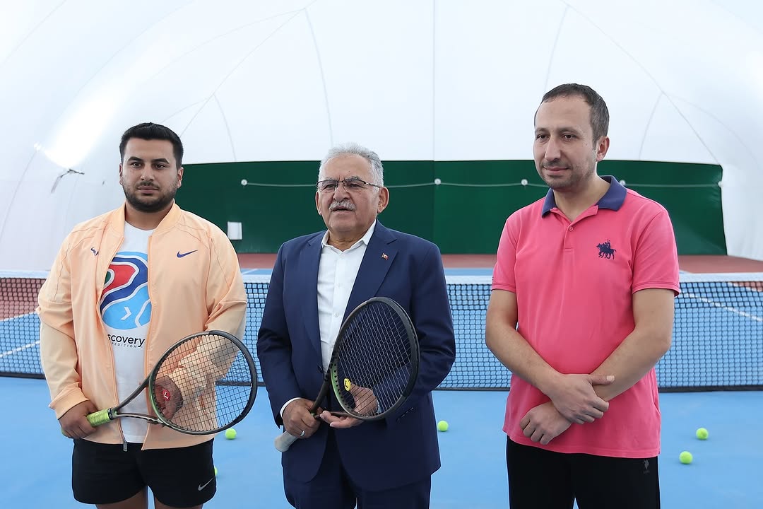 Kayseri'de Tenis Kortu Sayısı 30'a Ulaştı