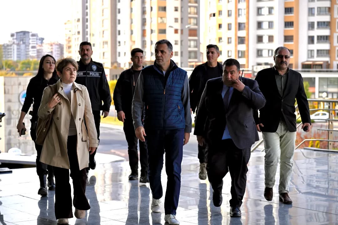 Kayseri'de Kadınlar Basketbol Süper Ligi Maçına Üst Düzey Davet