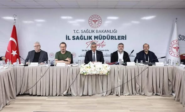 Kayseri İl Sağlık Müdürü, İzmir'deki İl Sağlık Müdürleri Toplantısı'na Katıldı